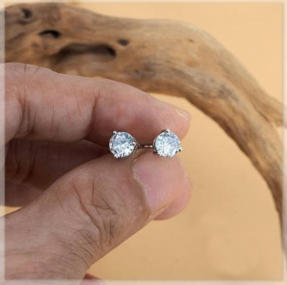 Chandi Crystal Ear Pins – Elegant Silver-Tone Stud Earrings